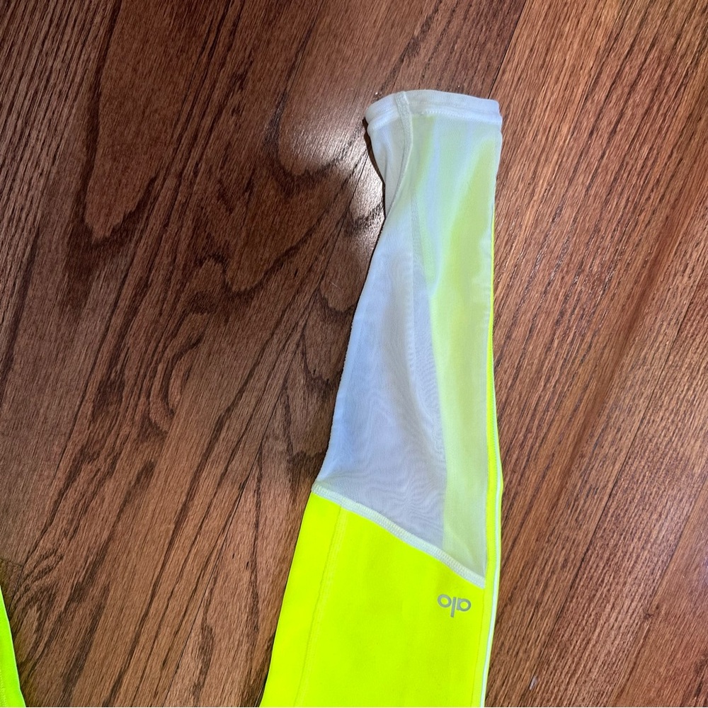 ALO YOGA Stripe LOGO Lime Mesh Insert Leggings - Picture 11 of 13